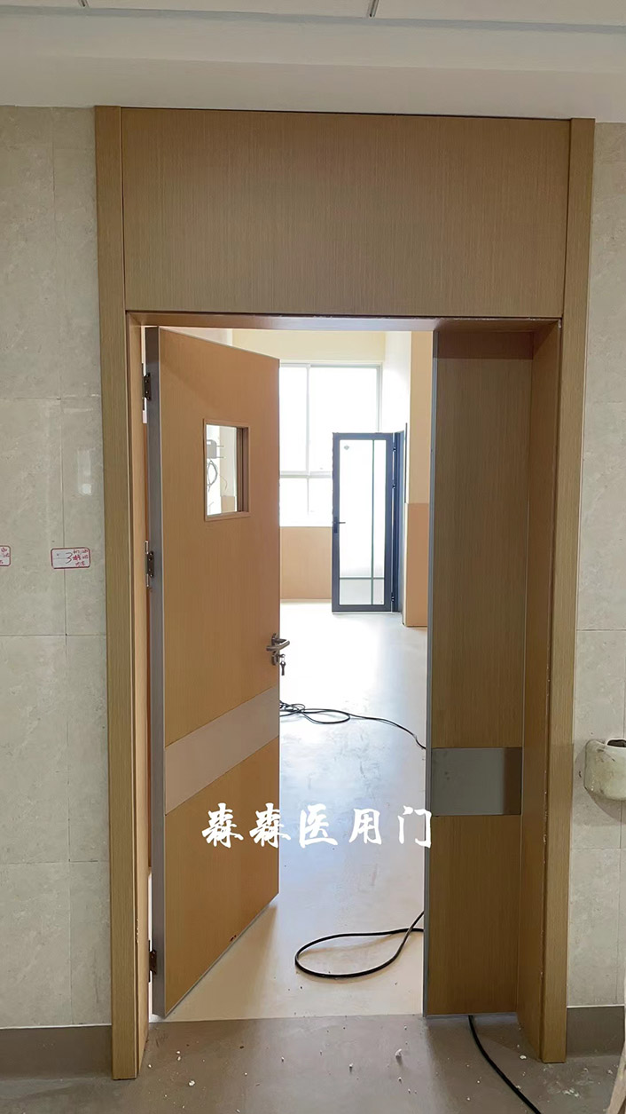 云南紅河蒙自市人民醫(yī)院安裝森森醫(yī)院門 工匠精神助力舒適環(huán)境大大提升